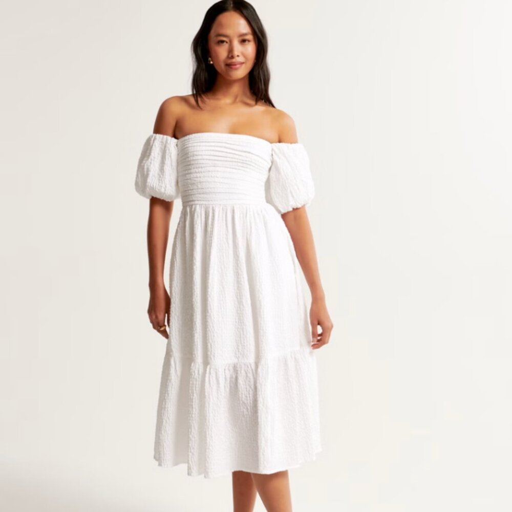 The A&F Emerson Poplin Puff Sleeve Midi Dress